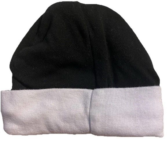 Nike Air Jordan Baby Outfit One Piece Short Sleeve 9 Month & Beanie 6-12 Month - Picture 5 of 7